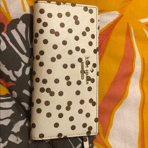 Kate Spade ♠️ Cameron Street wallet